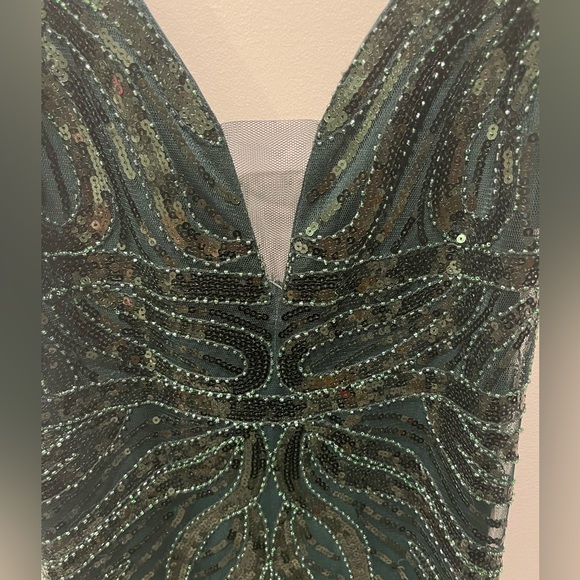 NEW Minuet Walk Away Sequin Mini Dress, Vici Dolls-sold out online! - Picture 9 of 10